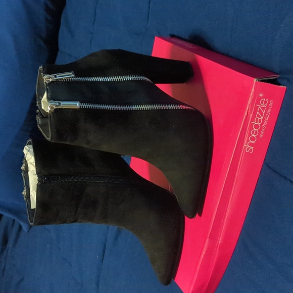 EUC Shoedazzle Diane black booties, Size 8 - Picture 3 of 7